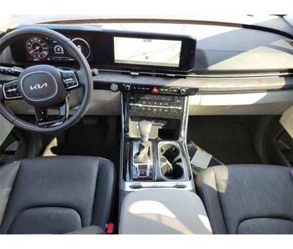 2024 Kia Carnival SX is a Silver 2024 Van in Covington KY