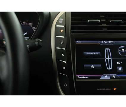 2015 Lincoln MKC is a Silver, White 2015 Lincoln MKC SUV in Des Plaines IL