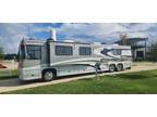 2003 Foretravel Unicoach 4220 U320