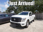 2021 Nissan Titan White, 529K miles