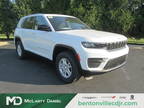 2024 Jeep grand cherokee White, 10 miles