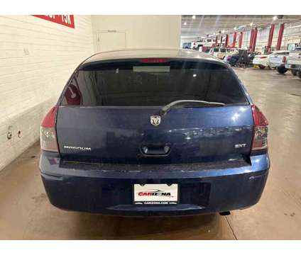 2005 Dodge Magnum SE is a Blue 2005 Dodge Magnum SE Station Wagon in Chandler AZ