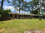 1718 Haisten Dr Dothan, AL