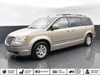 2009 Chrysler Town & Country