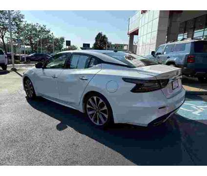 2022 Nissan Maxima Platinum is a White 2022 Nissan Maxima Sedan in Akron OH