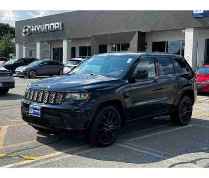 2022 Jeep Grand Cherokee WK Laredo X 4x4 is a Black 2022 Jeep grand cherokee SUV in Milford MA