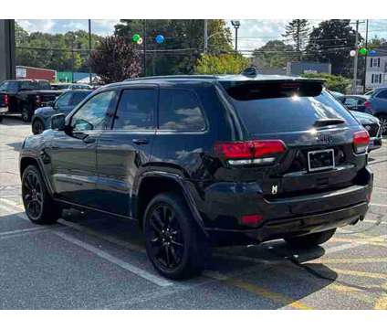 2022 Jeep Grand Cherokee WK Laredo X 4x4 is a Black 2022 Jeep grand cherokee SUV in Milford MA