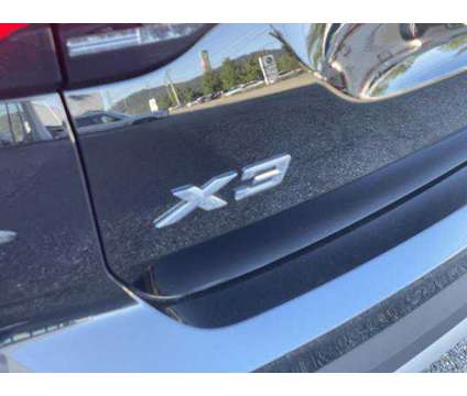 2022 BMW X3 xDrive30i is a Black 2022 BMW X3 xDrive30i SUV in Harriman NY