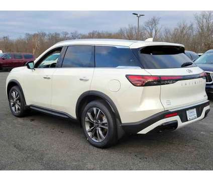 2024 Infiniti QX60 LUXE AWD is a White 2024 Infiniti QX60 Luxe SUV in Flemington NJ