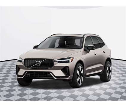 2025 Volvo XC60 Plug-In Hybrid is a 2025 Volvo XC60 3.2 Trim Hybrid in Silver Spring MD