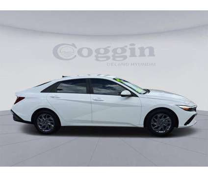 2024 Hyundai Elantra SEL is a White 2024 Hyundai Elantra Sedan in Deland FL