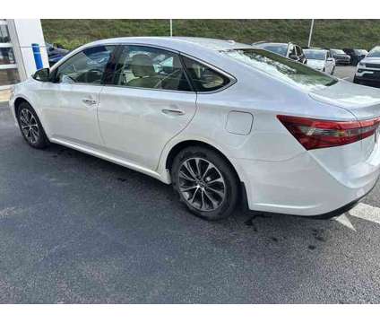 2016 Toyota Avalon XLE Plus is a 2016 Toyota Avalon XLE Car for Sale in Indiana PA