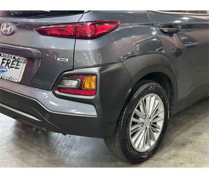 2021 Hyundai Kona SEL is a Grey 2021 Hyundai Kona SEL SUV in Brooklyn NY