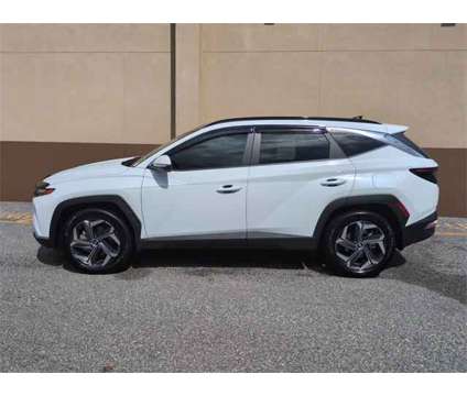 2022 Hyundai Tucson Hybrid SEL Convenience is a White 2022 Hyundai Tucson Hybrid in Ocala FL