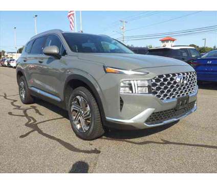 2022 Hyundai Santa Fe SEL is a Grey 2022 Hyundai Santa Fe SE Car for Sale in Meriden CT