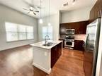 2525 Mccue st Road Unit: 427 Houston Texas 77056