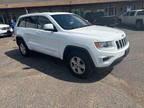 2015 Jeep grand cherokee White, 94K miles