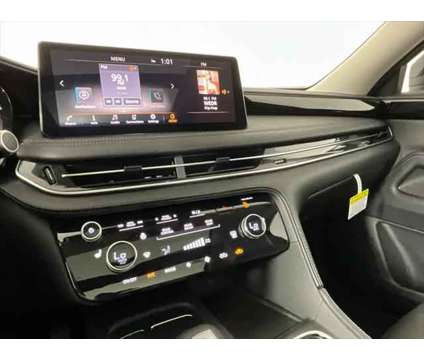 2025 Infiniti QX60 PURE is a Black 2025 Infiniti QX60 Pure SUV in Miami FL