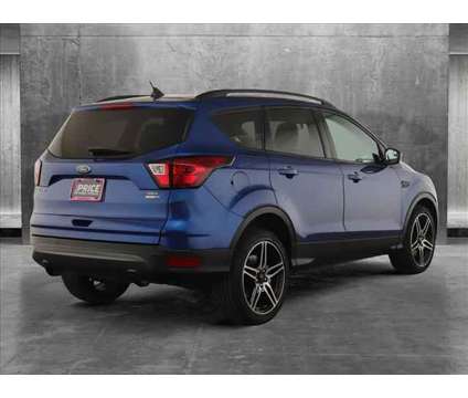 2019 Ford Escape SEL is a Blue 2019 Ford Escape SEL SUV in Des Plaines IL