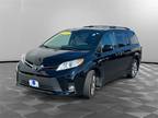 2018 Toyota Sienna XLE Premium 7 Passenger