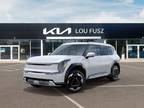 2024 Kia White