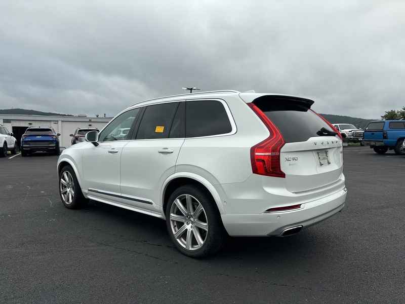 2019 Volvo XC90 T6 Inscription