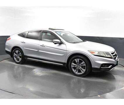 2013 Honda Crosstour EX-L V6 is a Silver 2013 Honda Crosstour EX Station Wagon in Bartlett IL