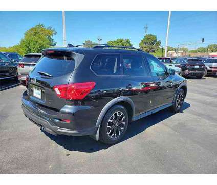 2020 Nissan Pathfinder SL 4WD is a Black 2020 Nissan Pathfinder SL SUV in Calumet City IL