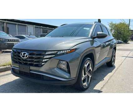 2022 Hyundai Tucson SEL is a Grey 2022 Hyundai Tucson SUV in Stamford CT