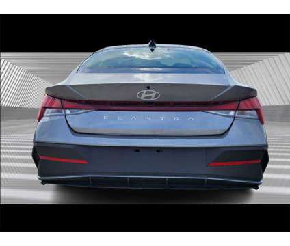 2024 Hyundai Elantra SEL is a 2024 Hyundai Elantra SE Sedan in Fort Lauderdale FL