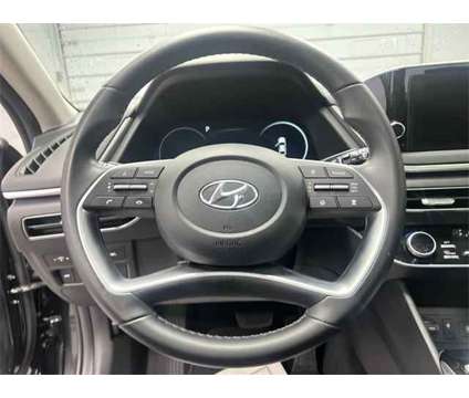 2023 Hyundai Sonata SEL is a Black 2023 Hyundai Sonata Sedan in Charleston WV