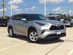 2024 Toyota Highlander LE CERTIFIED