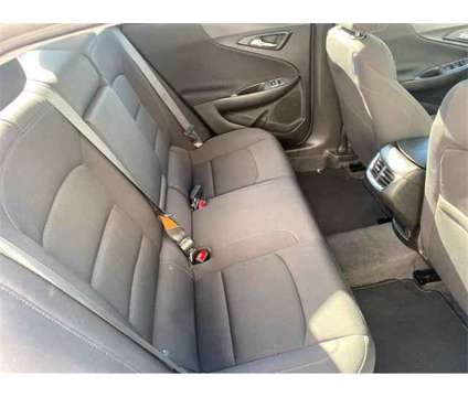 2024 Chevrolet Malibu FWD 1LT is a White 2024 Chevrolet Malibu Sedan in Savannah GA