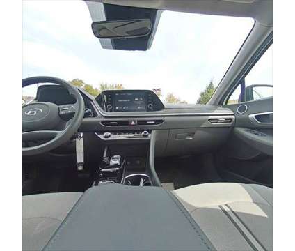 2022 Hyundai Sonata SE is a White 2022 Hyundai Sonata SE Sedan in Holyoke MA