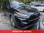 2023 Toyota Highlander Platinum