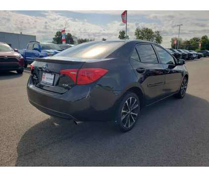 2017 Toyota Corolla XSE is a Black 2017 Toyota Corolla XSE Sedan in Gates Mills OH