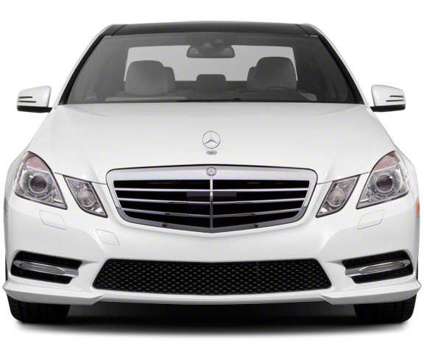 2013 Mercedes-Benz E-Class 4MATIC is a Blue 2013 Mercedes-Benz E Class Sedan in Bartlett IL