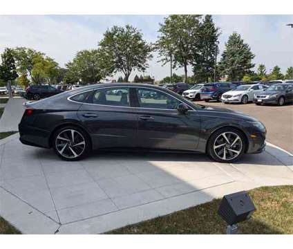 2021 Hyundai Sonata SEL Plus is a Grey 2021 Hyundai Sonata Sedan in Algonquin IL