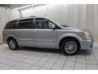 2014 Chrysler Town and Country Touring-L