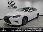 2018 Lexus ES 350 Luxury model