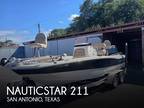 21 foot NauticStar 211 Hybrid