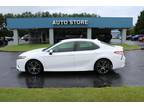 2020 Toyota Camry White, 156K miles