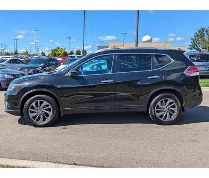 2016 Nissan Rogue SL is a Black 2016 Nissan Rogue SL Station Wagon in Kenosha WI