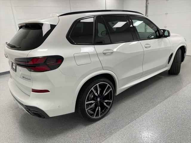 2025 BMW X5 M60i