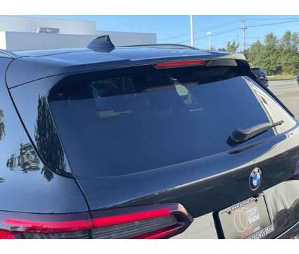 2022 BMW X5 xDrive40i is a Black 2022 BMW X5 4.8is SUV in Harriman NY