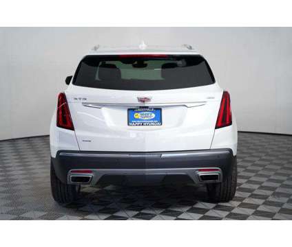 2024 Cadillac XT5 AWD Premium Luxury is a White 2024 Cadillac XT5 SUV in Libertyville IL