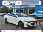 2025 Chevrolet Malibu White, new