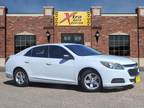 2015 Chevrolet Malibu White, 122K miles