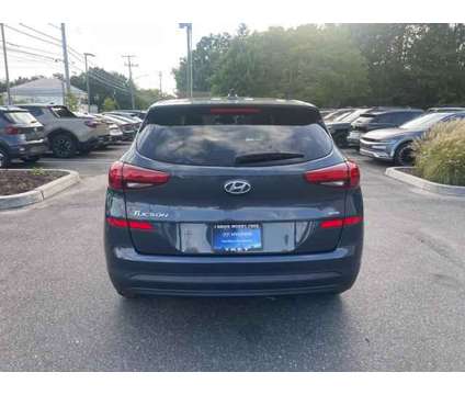 2020 Hyundai Tucson SE is a Blue 2020 Hyundai Tucson SE SUV in Milford CT