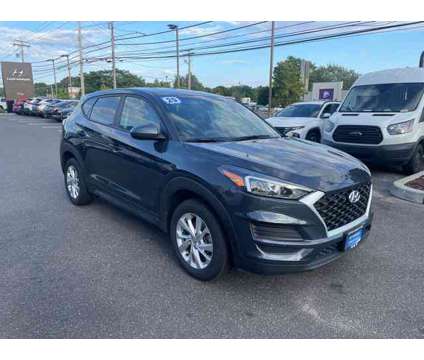 2020 Hyundai Tucson SE is a Blue 2020 Hyundai Tucson SE SUV in Milford CT